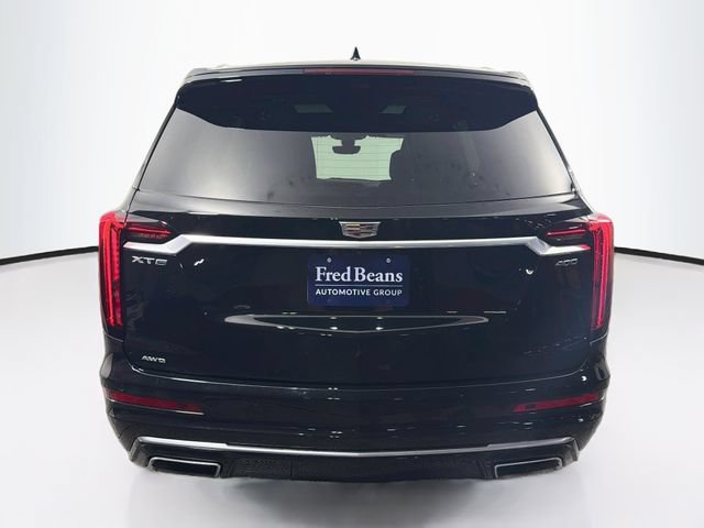Used 2024 Cadillac XT6 Premium Luxury w/ Technology Package AWD/4WD image 8