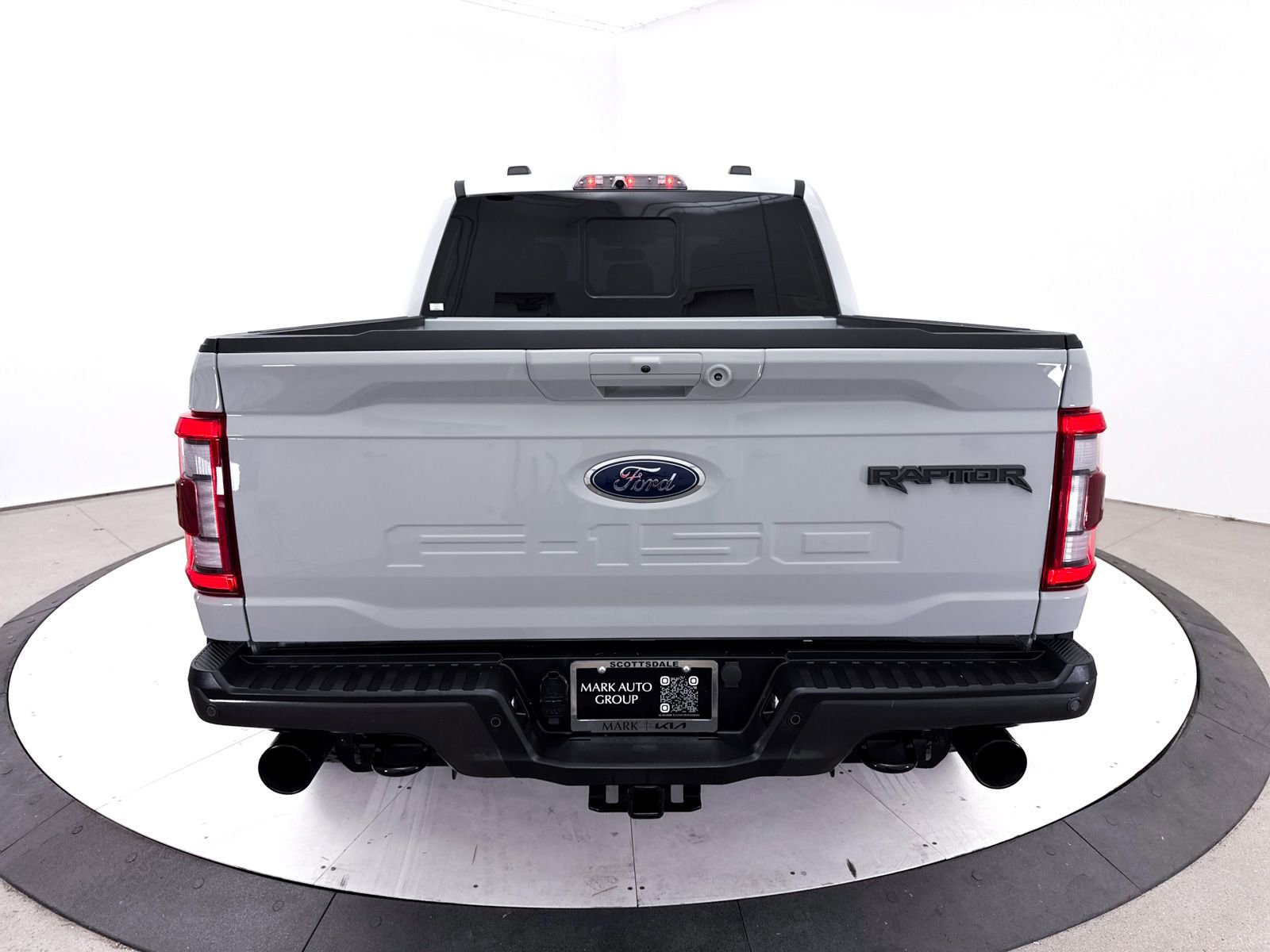 Used 2023 Ford F150 Raptor w/ Raptor Carbon Fiber Package AWD/4WD image 19