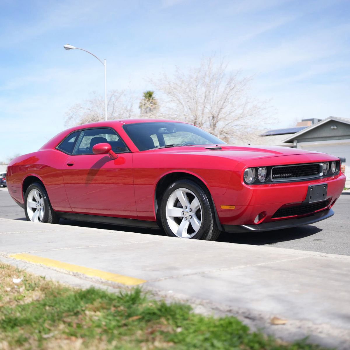 Used 2013 Dodge Challenger SXT Plus image 15