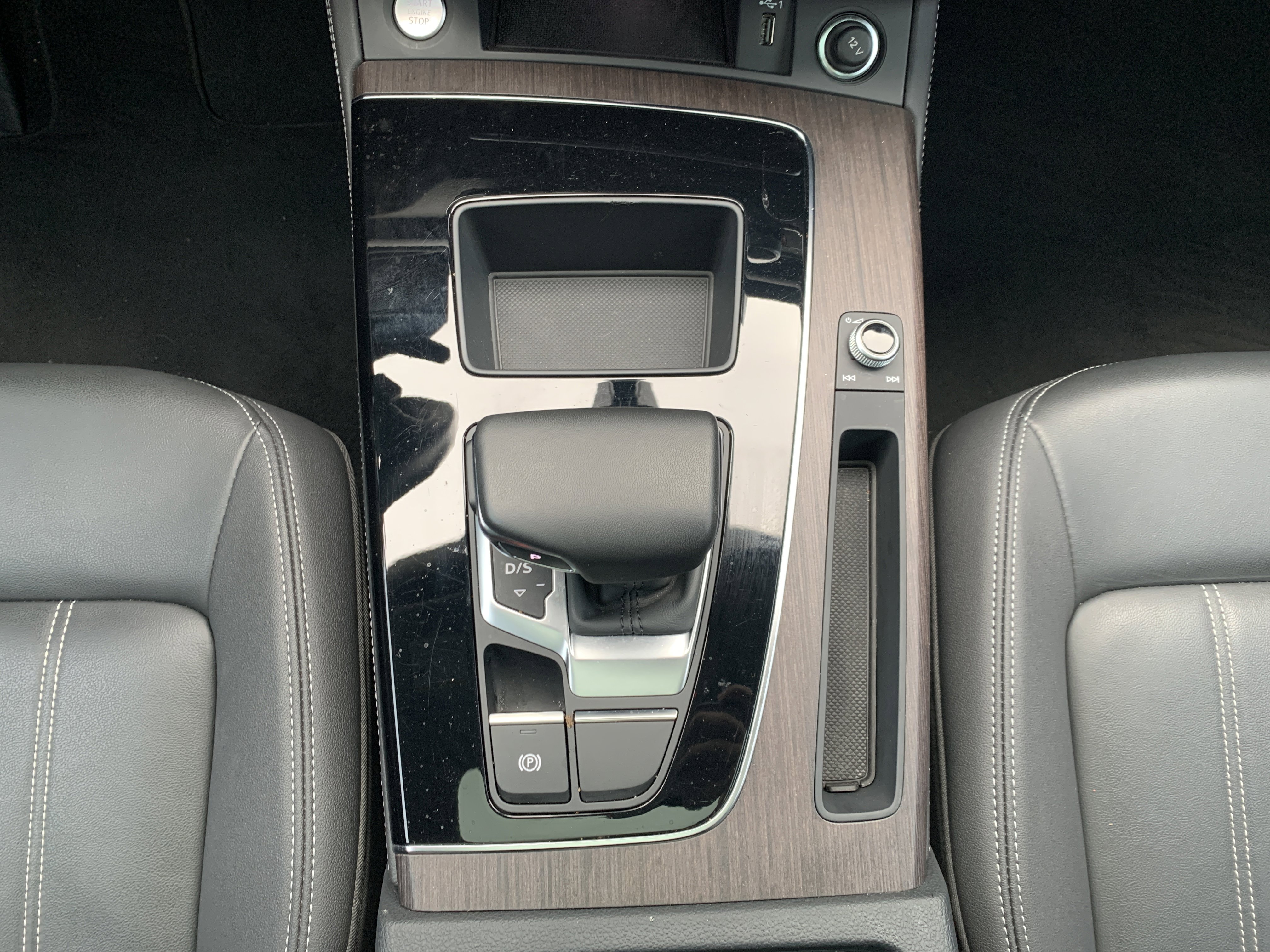 Certified 2022 Audi Q5 2.0T Premium Plus w/ Premium Plus Package image 9