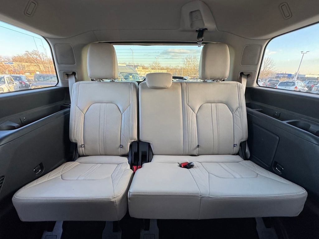 Used 2023 Ford Expedition Platinum image 31