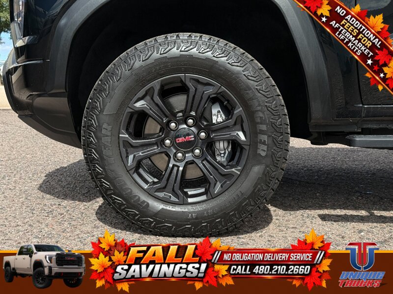 Used 2025 GMC Canyon Elevation w/ Convenience Package RWD image 10