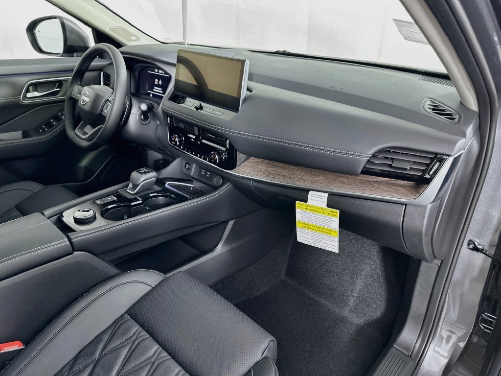 New 2026 Nissan Rogue Platinum AWD/4WD image 37