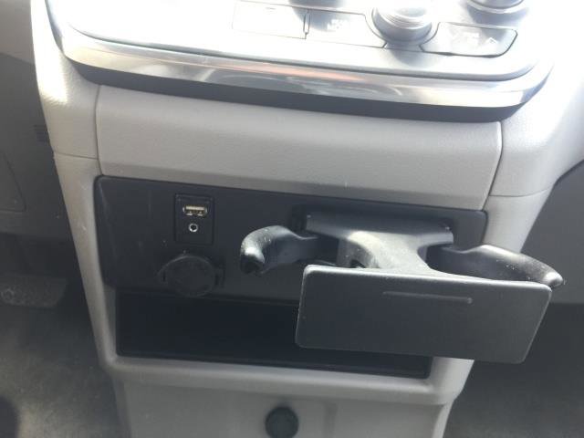 Used 2015 Toyota Sienna LE image 17