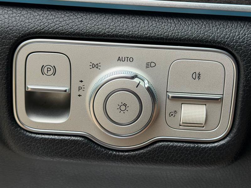 Used 2020 Mercedes-Benz GLE 350 4MATIC image 57
