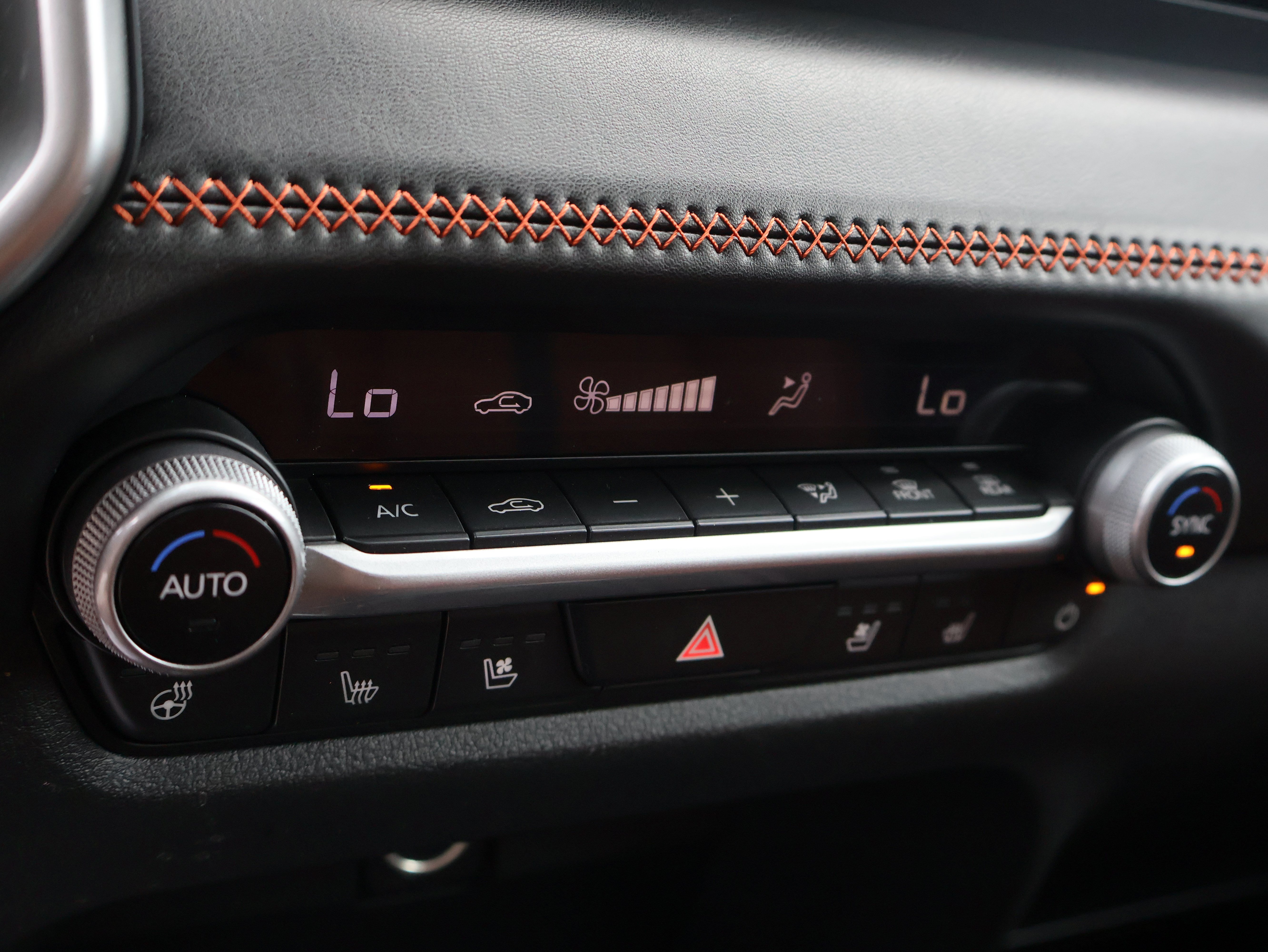 Used 2025 MAZDA CX-50 AWD 2.5 Turbo w/ Accent Package image 21