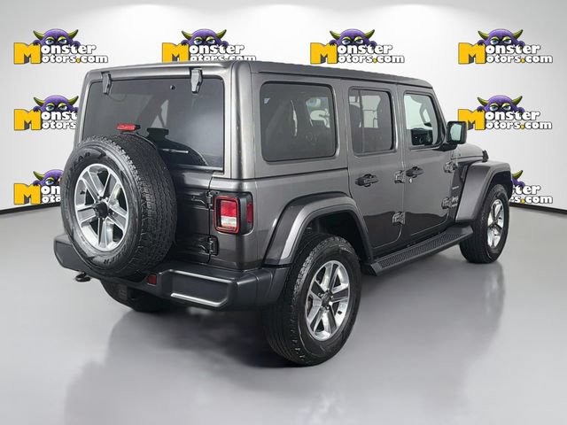 Used 2018 Jeep Wrangler Unlimited Sahara AWD/4WD image 5