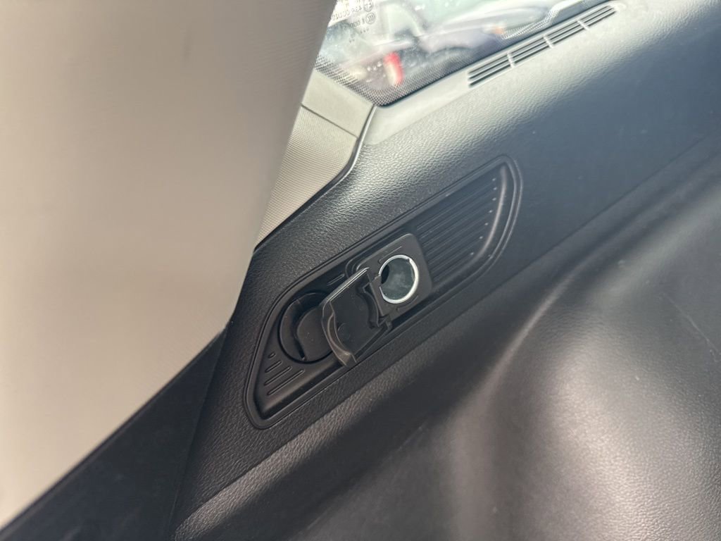 Used 2023 Jeep Grand Cherokee Limited image 15