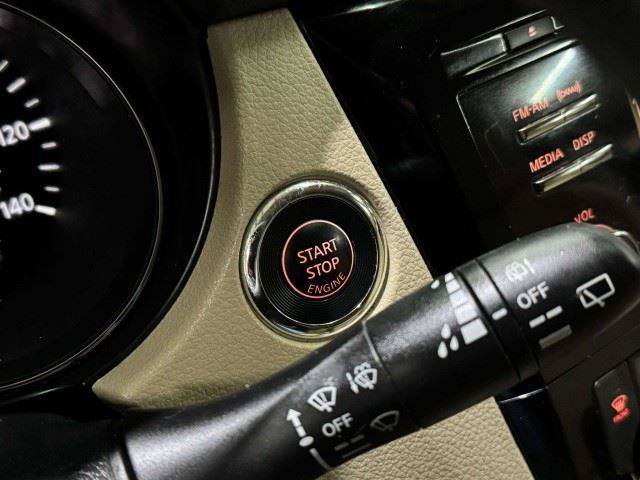 Used 2016 Nissan Rogue SV FWD image 47