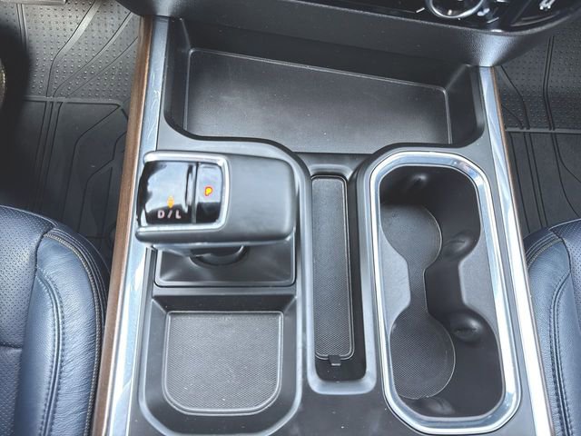 Used 2024 Chevrolet Silverado 1500 High Country w/ High Country Premium Package AWD/4WD image 16