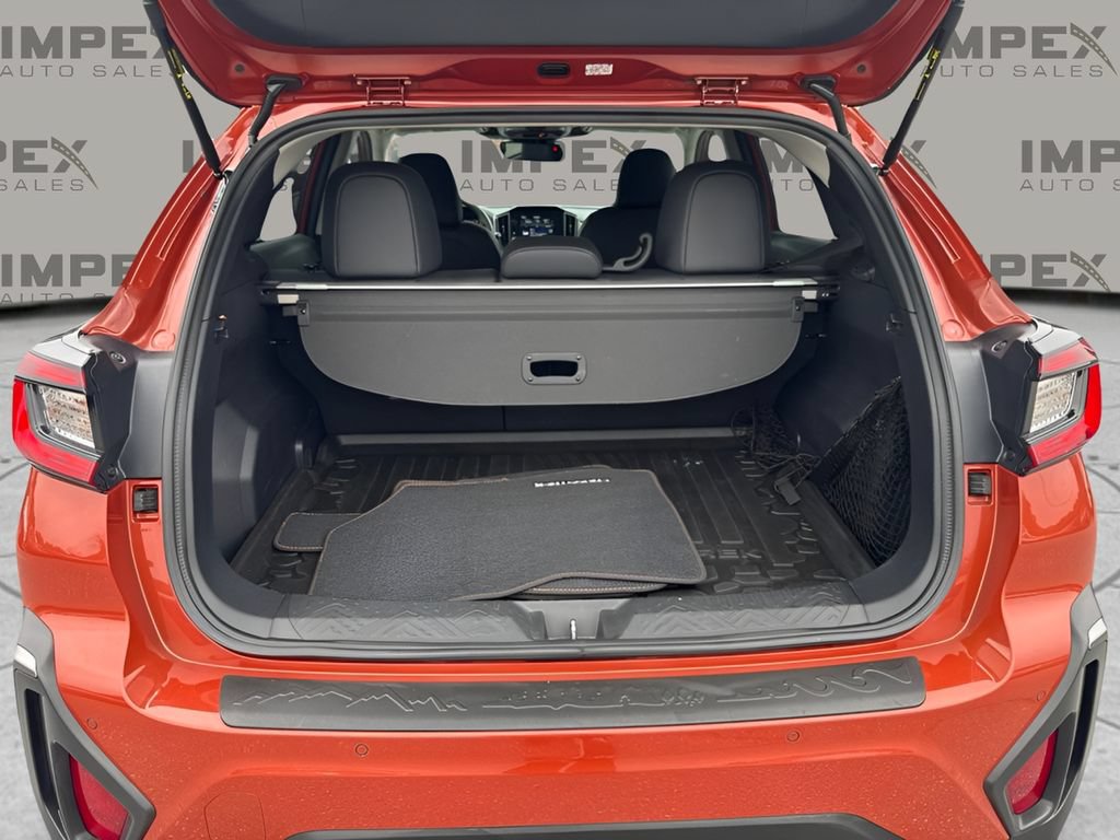 Used 2024 Subaru Crosstrek 2.5i Limited w/ Crosstrek Mirror Package AWD/4WD image 17