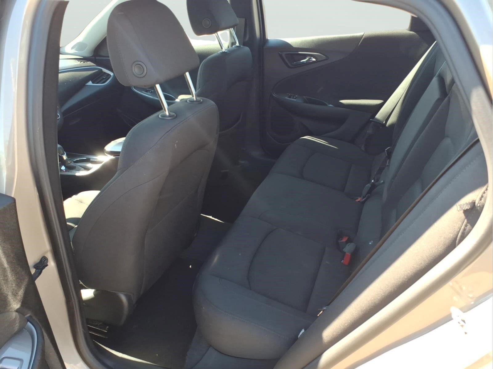 Used 2024 Chevrolet Malibu LT FWD image 9