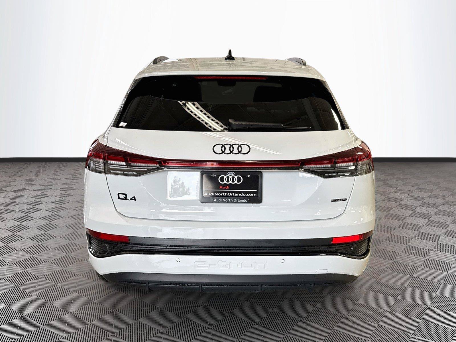 Used 2023 Audi Q4 e-tron Premium Plus w/ Premium Plus AWD/4WD image 6