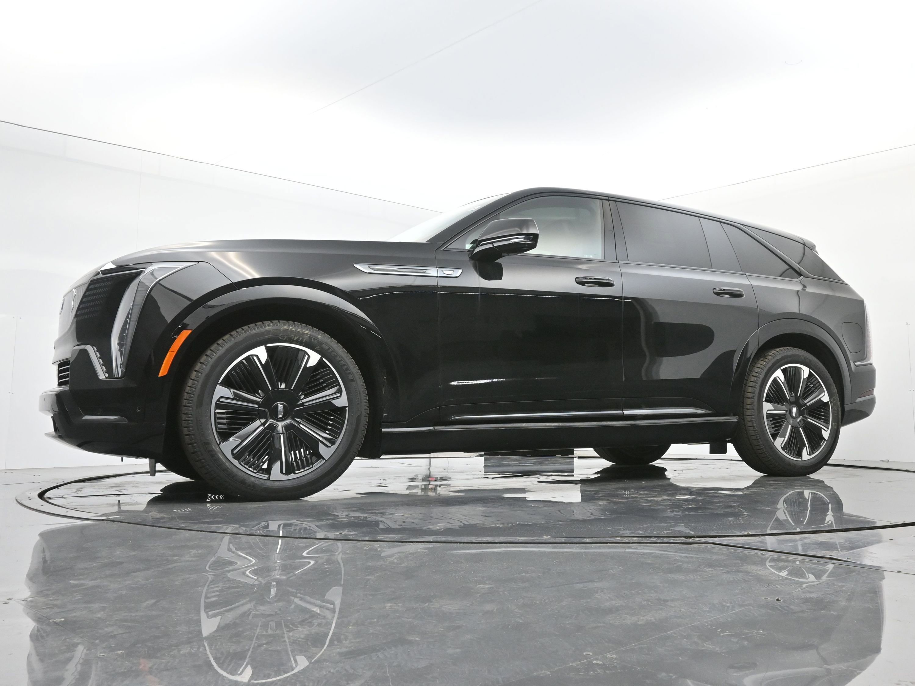 New 2025 Cadillac Escalade IQ Sport 2 image 16