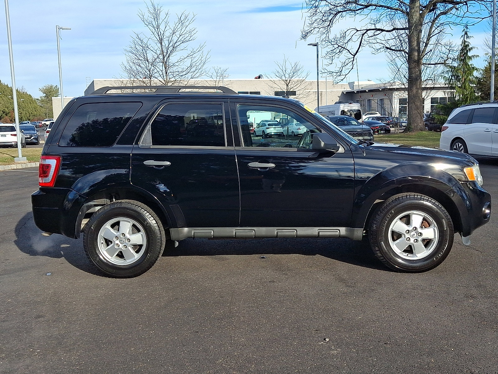 Used 2012 Ford Escape XLT image 7
