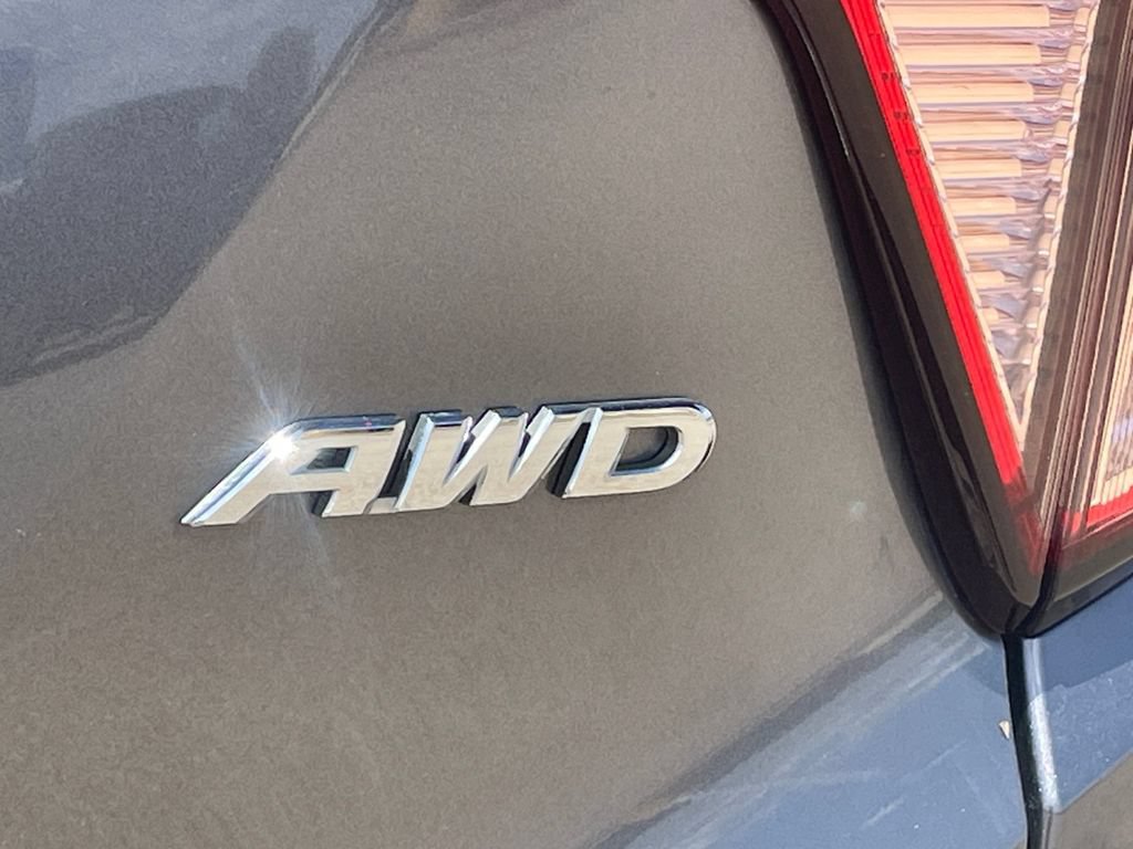 Used 2017 Honda HR-V EX-L image 17