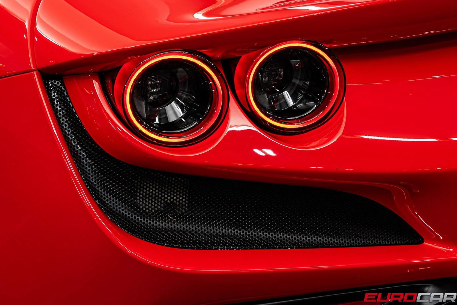 Used 2022 Ferrari F8 Tributo image 25