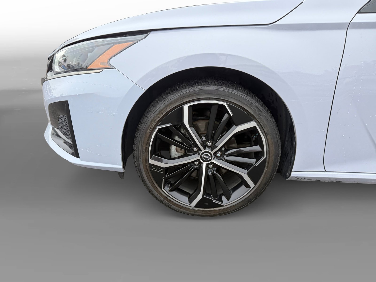 Used 2024 Nissan Altima 2.5 SR image 9