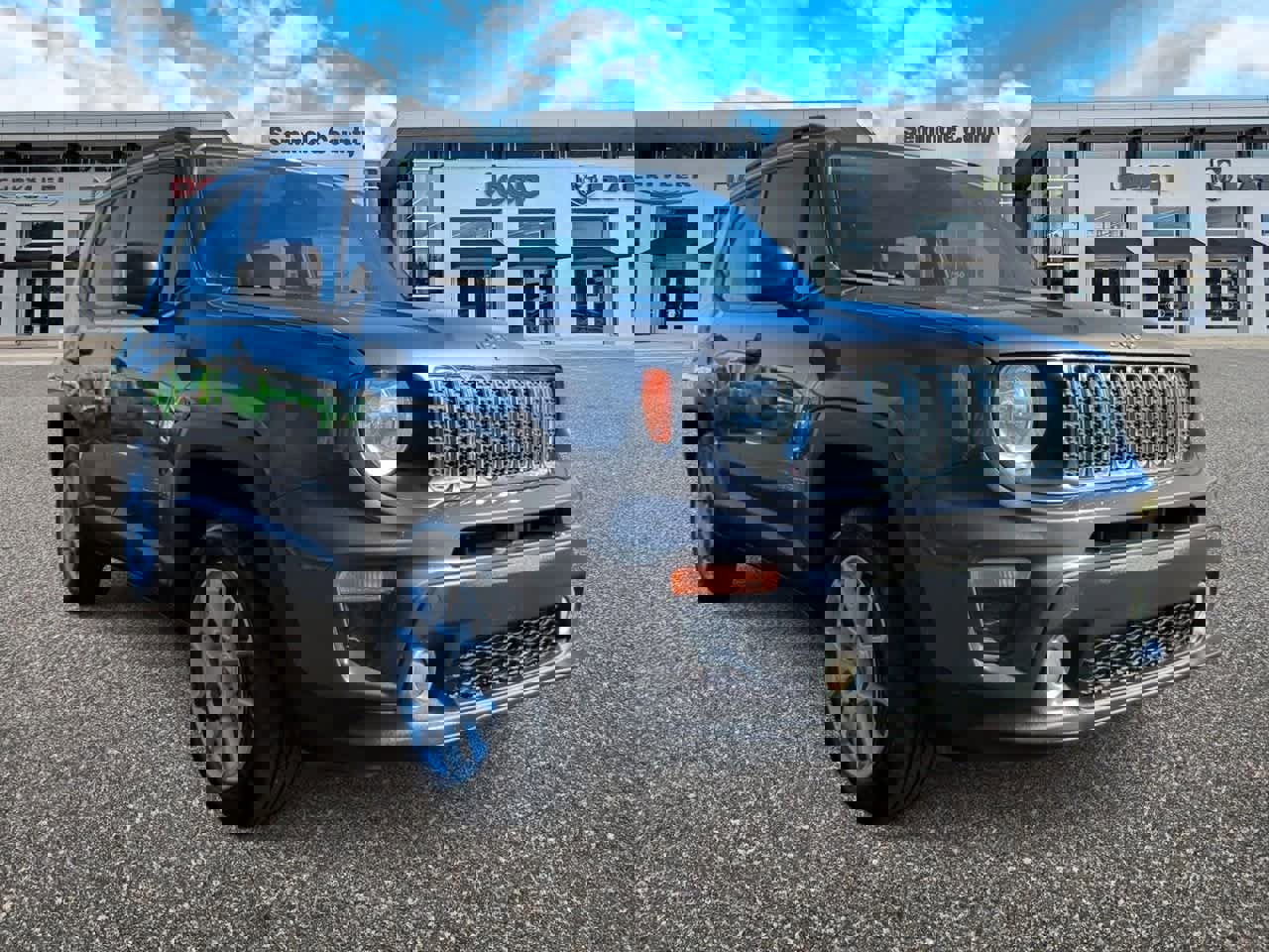 Used 2021 Jeep Renegade Latitude w/ Convenience Group image 2