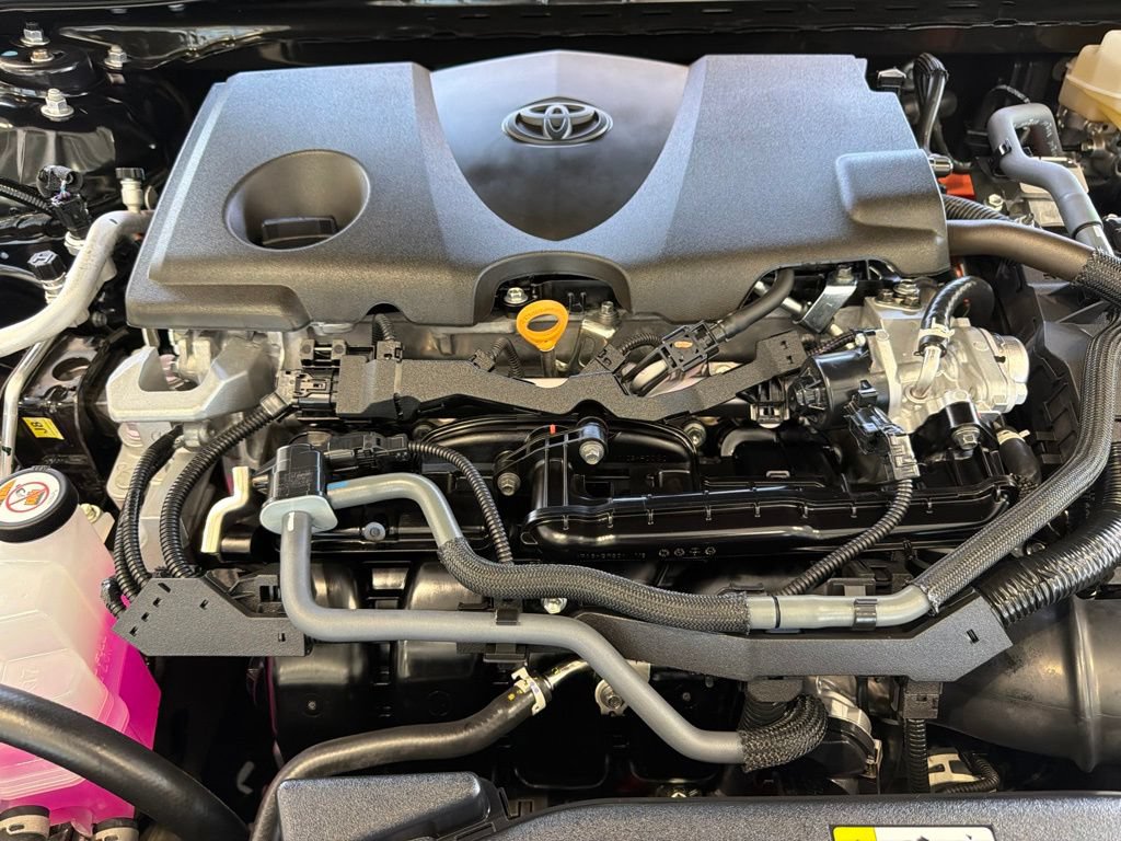 Certified 2026 Toyota Camry Hybrid FWD image 35