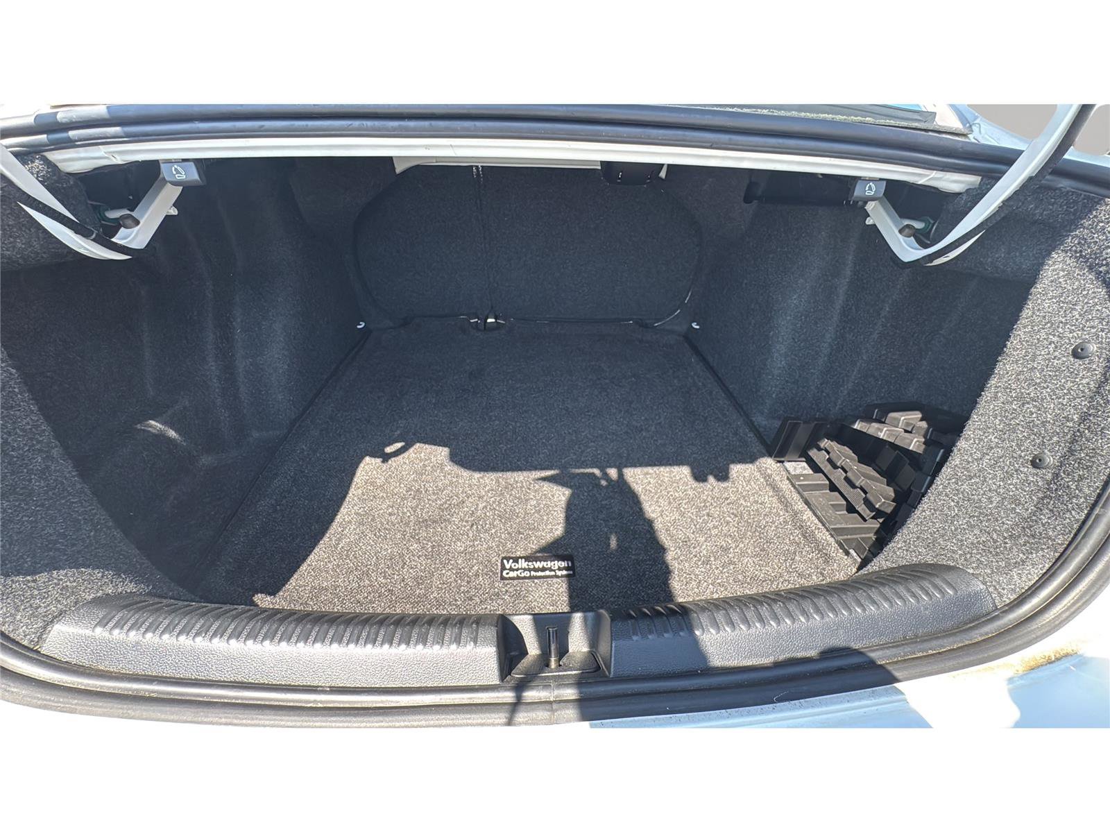 Used 2016 Volkswagen Jetta S image 11