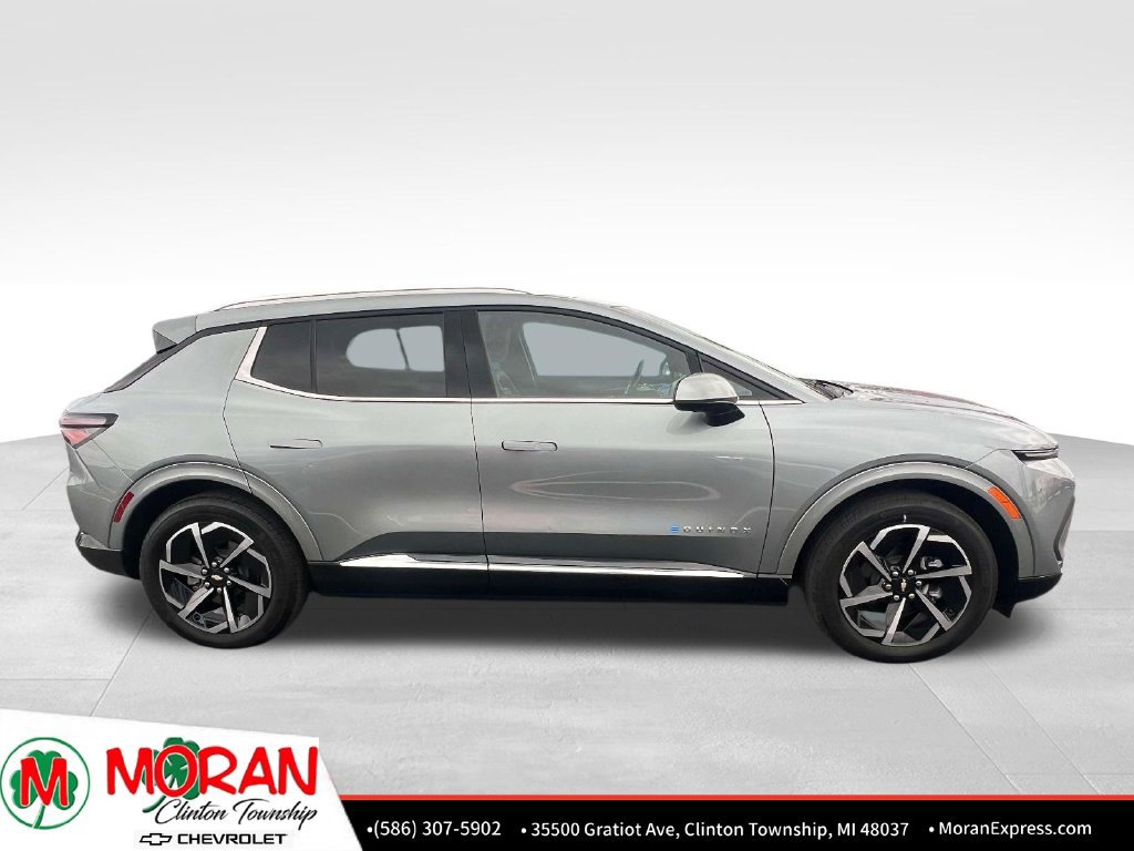 Used 2024 Chevrolet Equinox EV LT FWD image 7