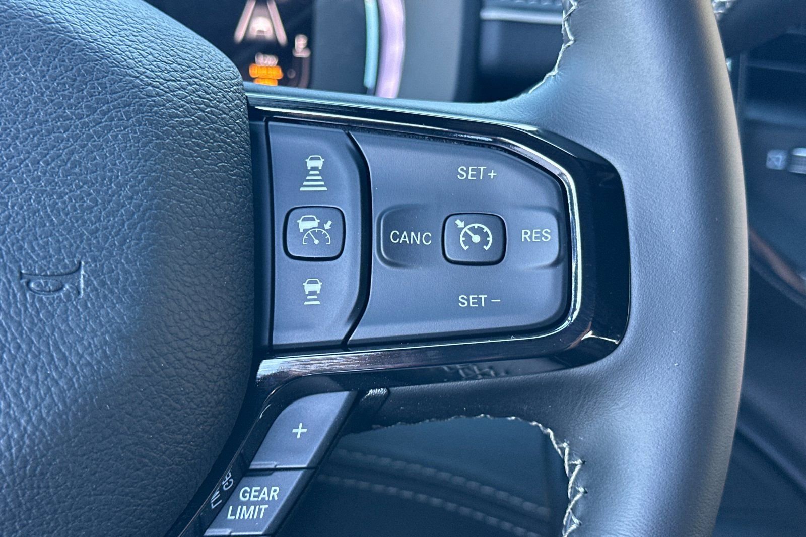 New 2026 RAM 3500 Limited AWD/4WD image 30