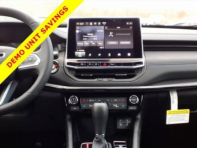 New 2026 Jeep Compass Limited image 7