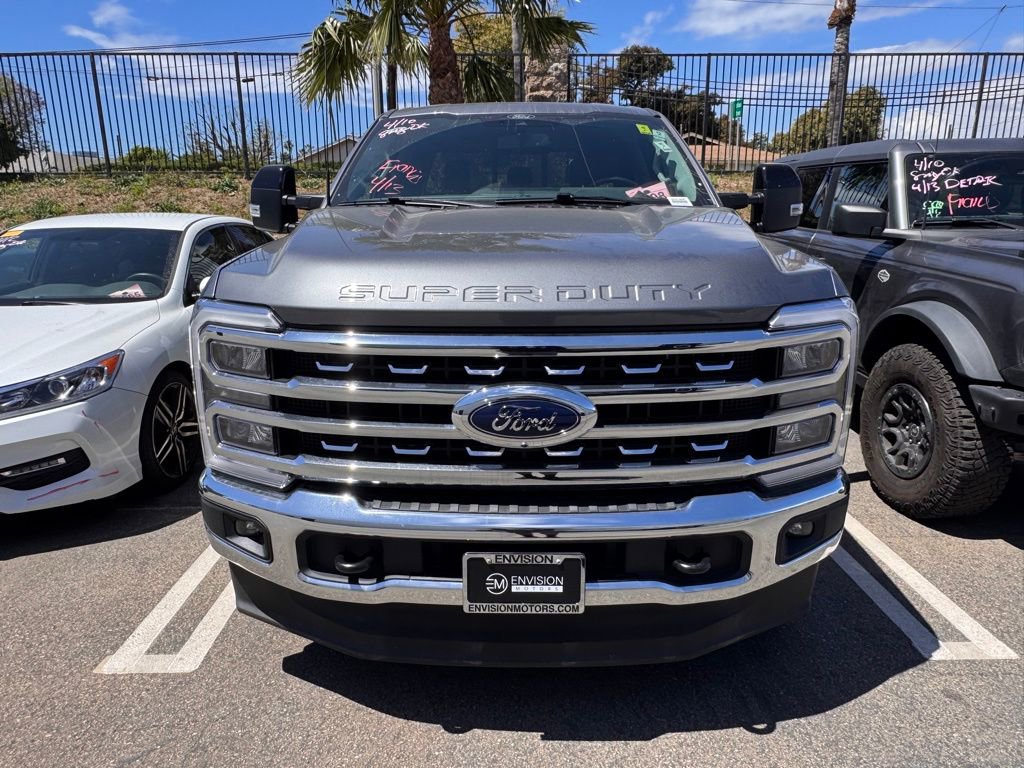 Used 2024 Ford F250 Lariat image 2