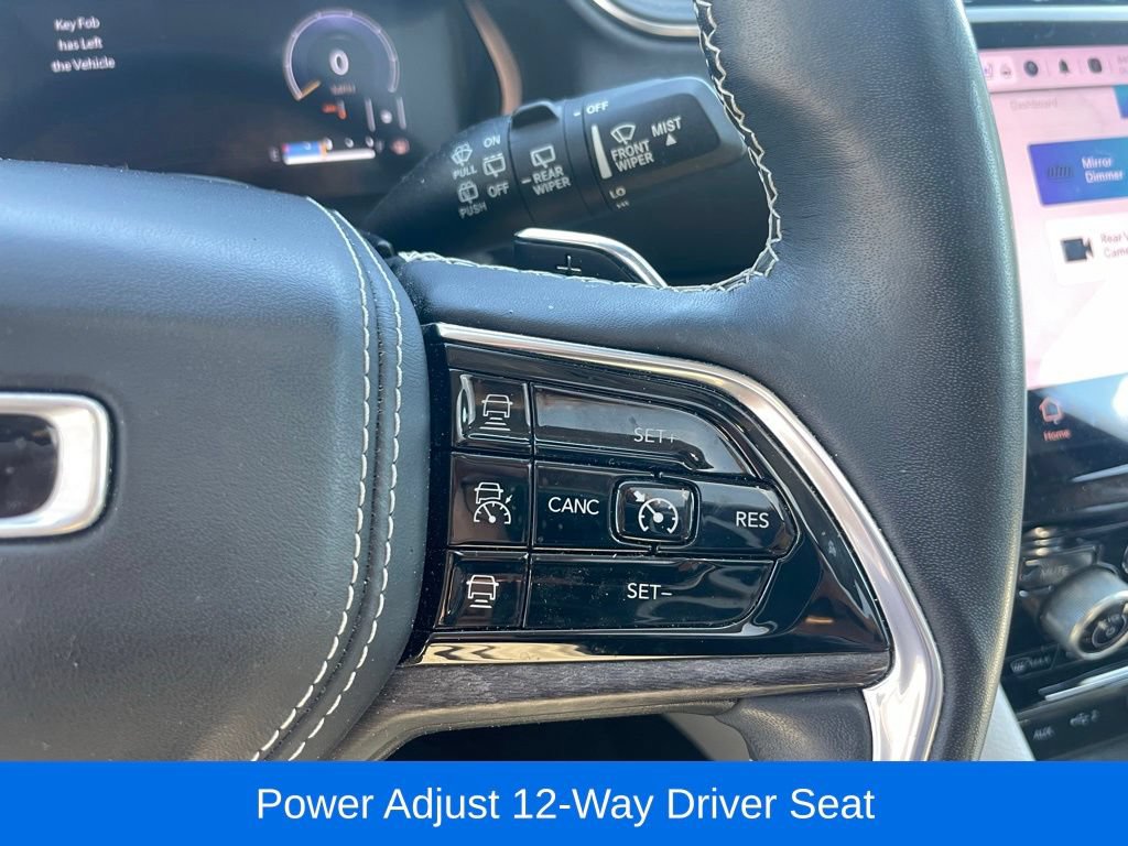 Used 2021 Jeep Grand Cherokee L Overland w/ Luxury Tech Group IV AWD/4WD image 26