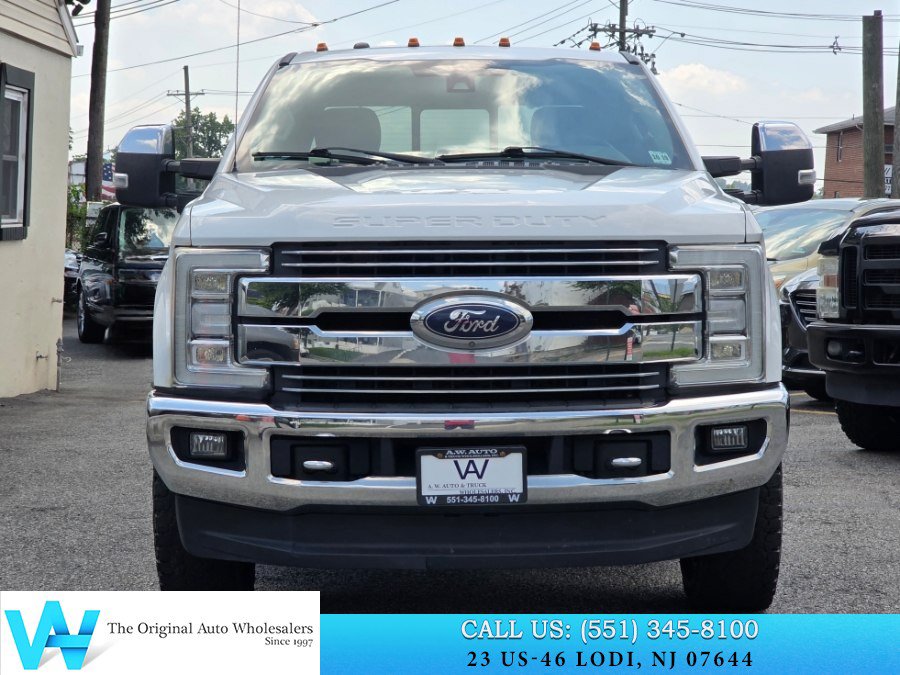 Used 2017 Ford F350 Lariat w/ Lariat Ultimate Package AWD/4WD image 2