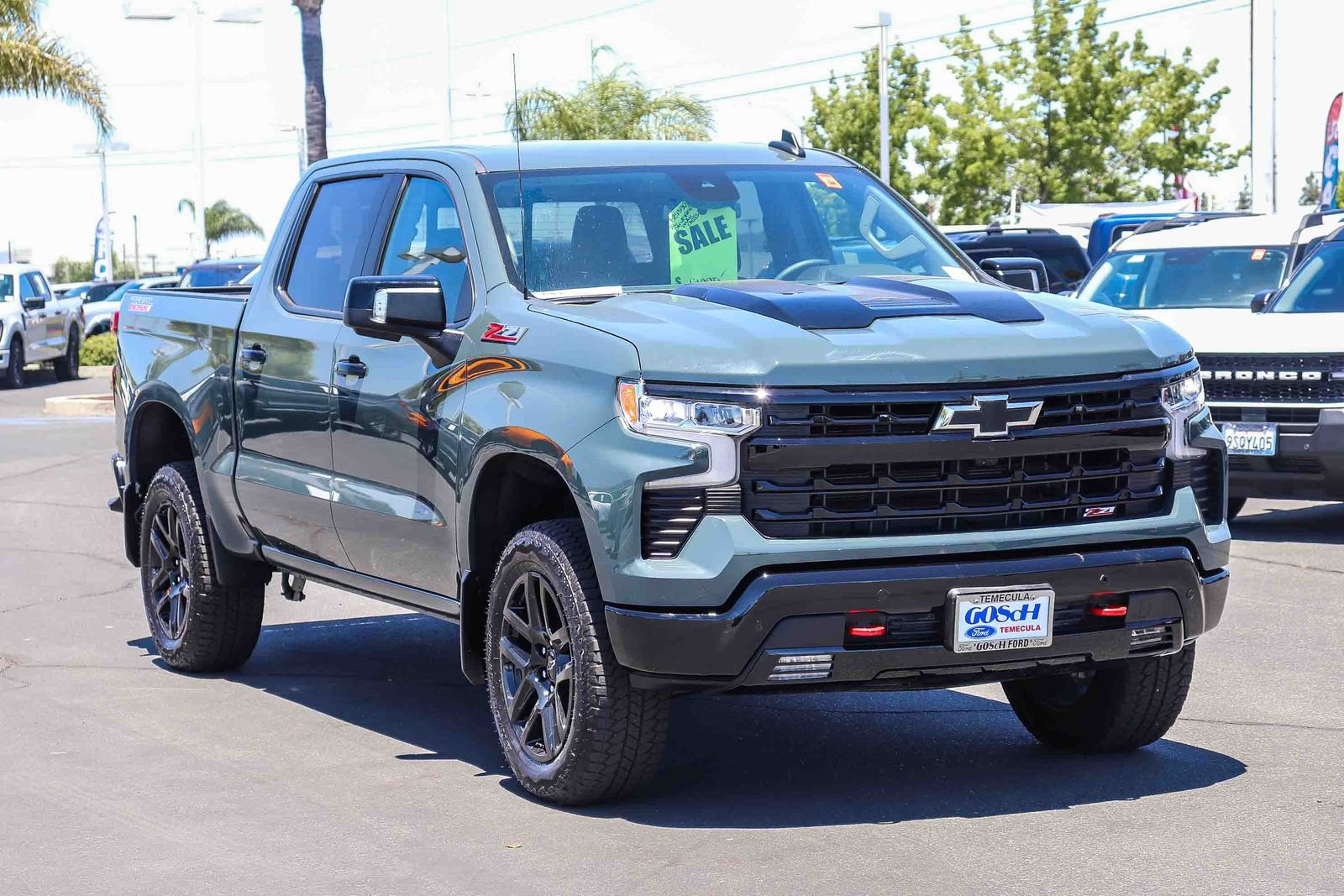 Used 2026 Chevrolet Silverado 1500 LT Trail Boss w/ Safety Package AWD/4WD image 3