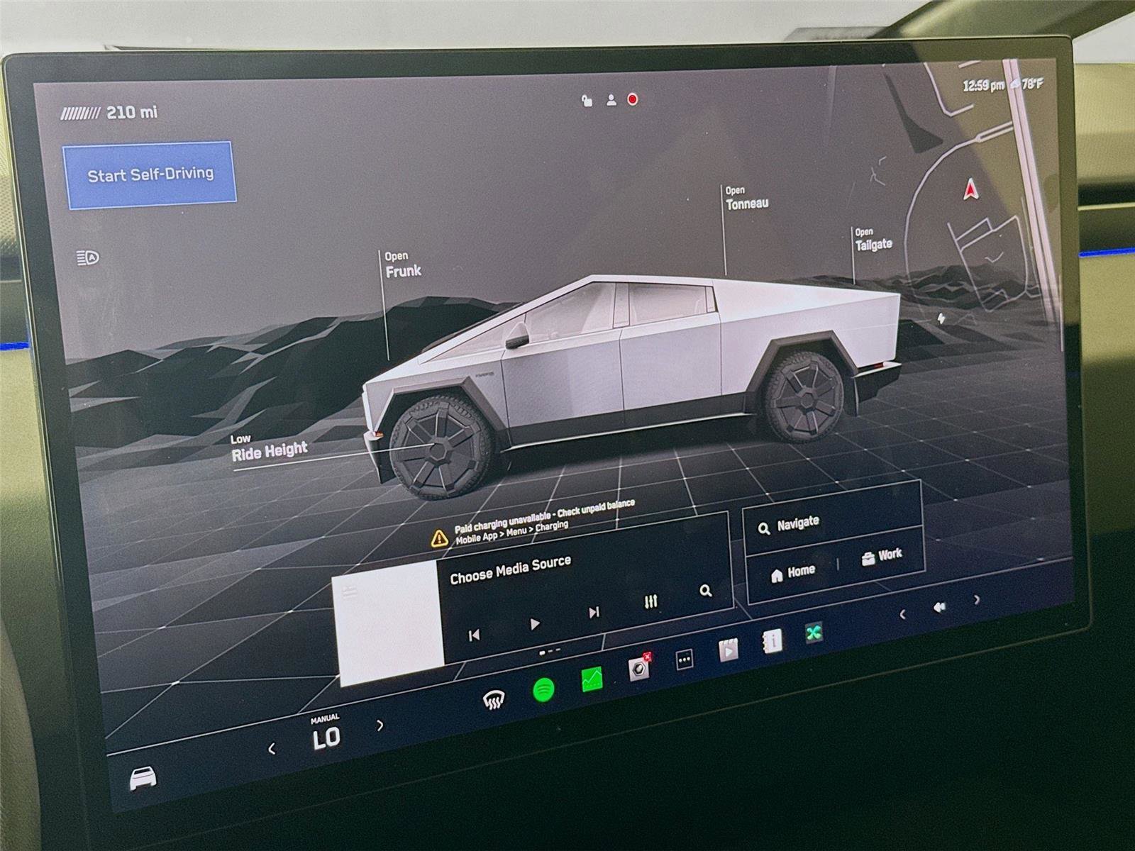 Used 2024 Tesla Cybertruck AWD Crew Cab image 9