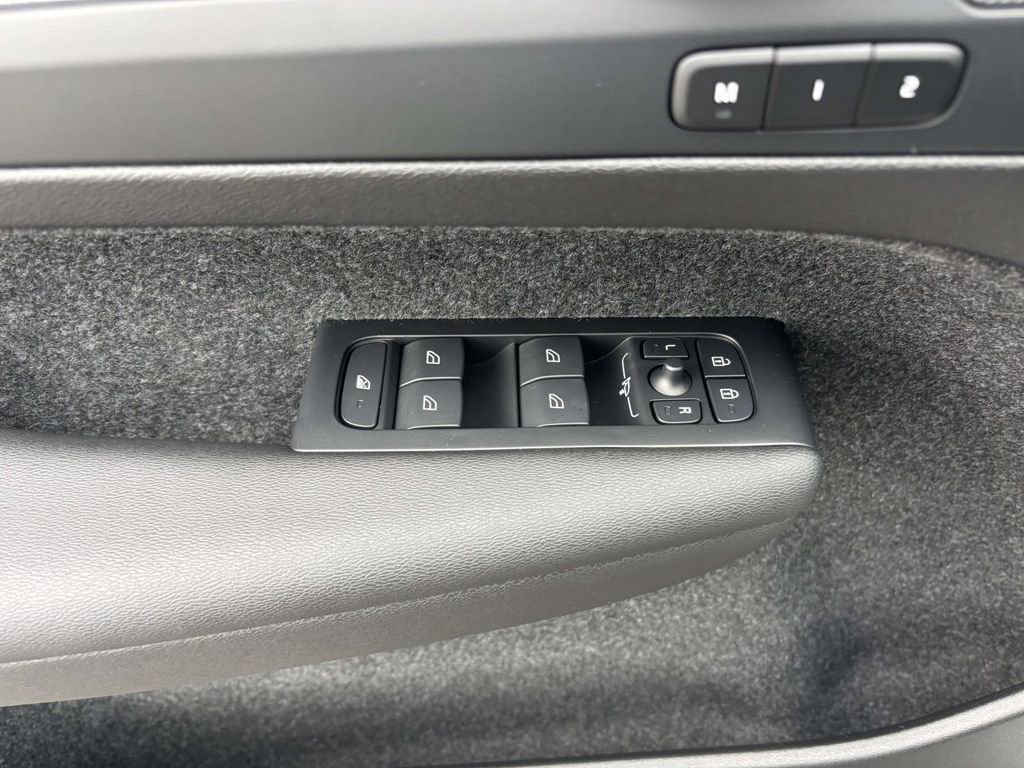 New 2026 Volvo XC40 B5 Plus w/ Protection Package Premier image 13