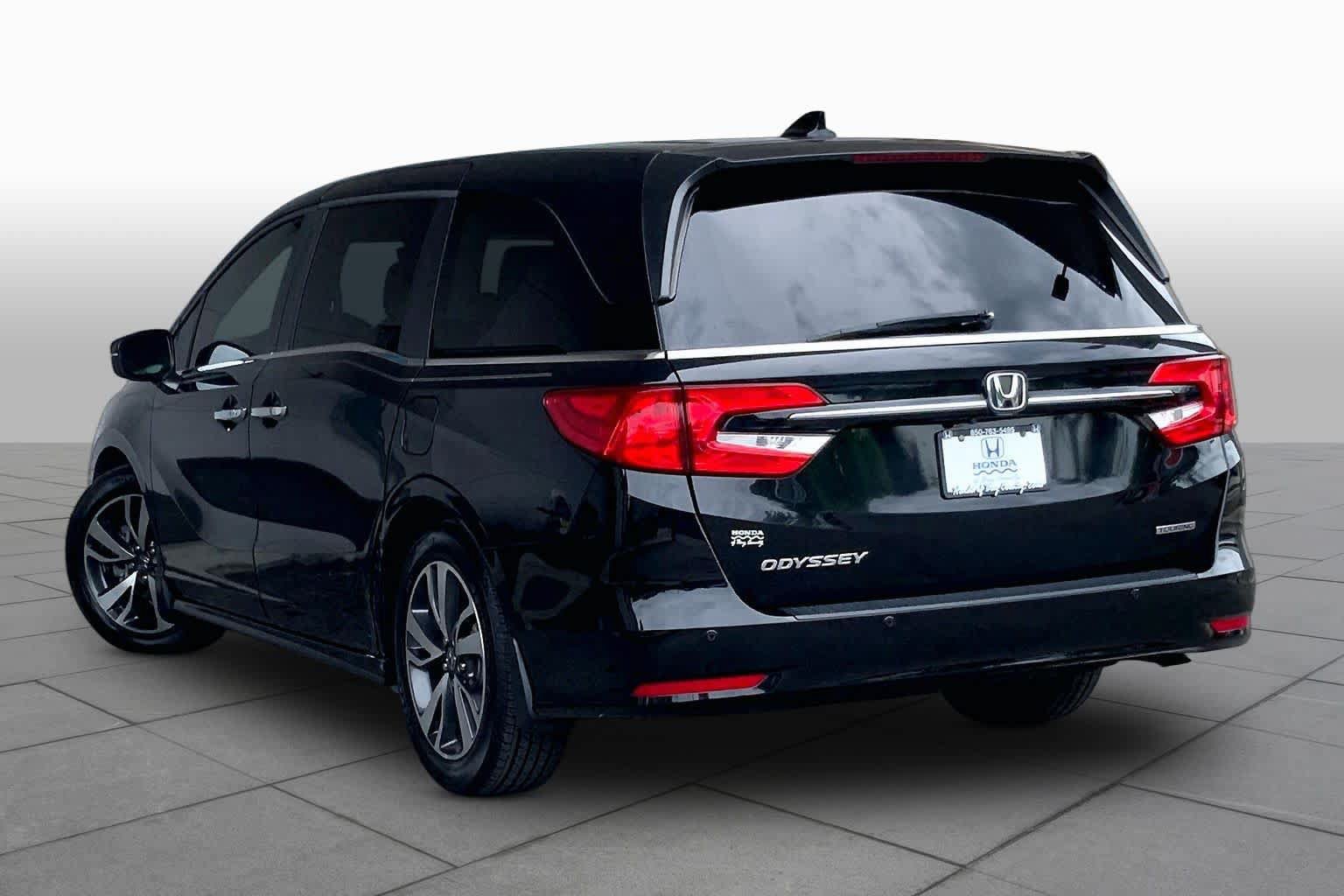 Used 2022 Honda Odyssey Touring image 12