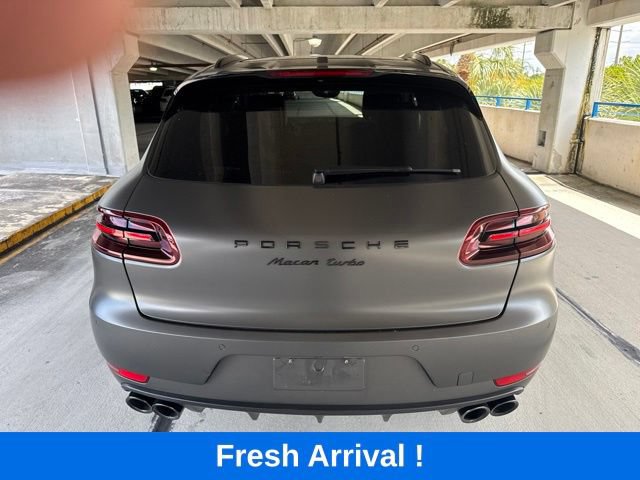 Used 2018 Porsche Macan Turbo AWD/4WD image 17