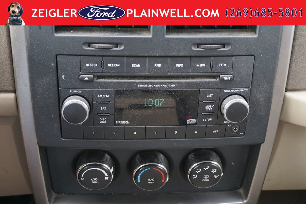 Used 2012 Jeep Liberty Sport AWD/4WD image 17