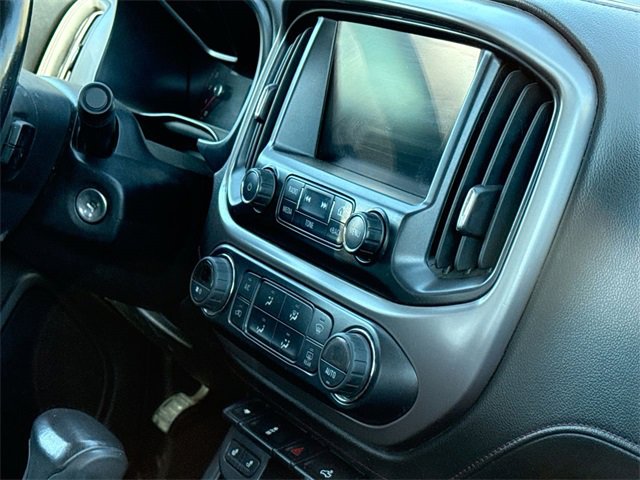 Used 2016 GMC Canyon SLE image 14