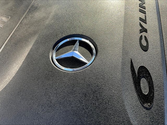Certified 2023 Mercedes-Benz S 500 4MATIC image 33