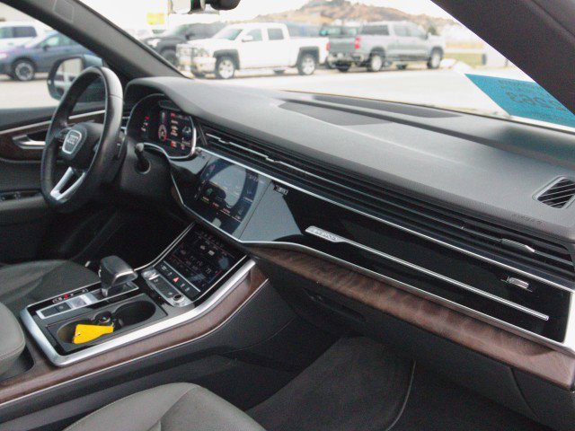 Used 2019 Audi Q8 Premium Plus image 35