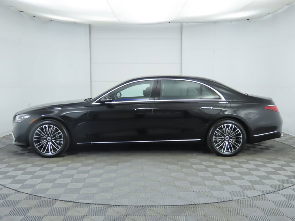 New 2026 Mercedes-Benz S 580e 4MATIC Sedan image 8