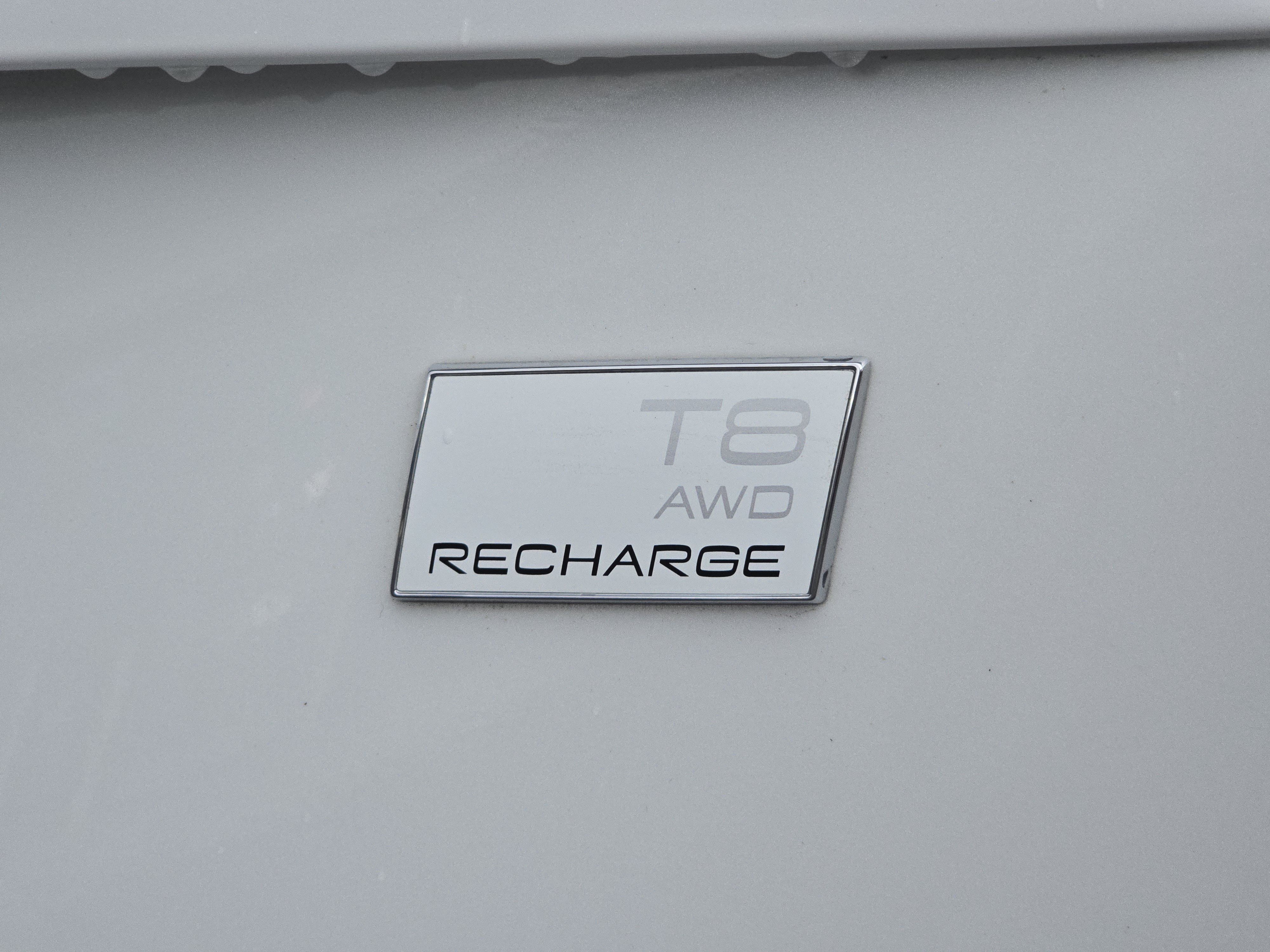Used 2023 Volvo XC90 T8 Plus AWD/4WD image 15