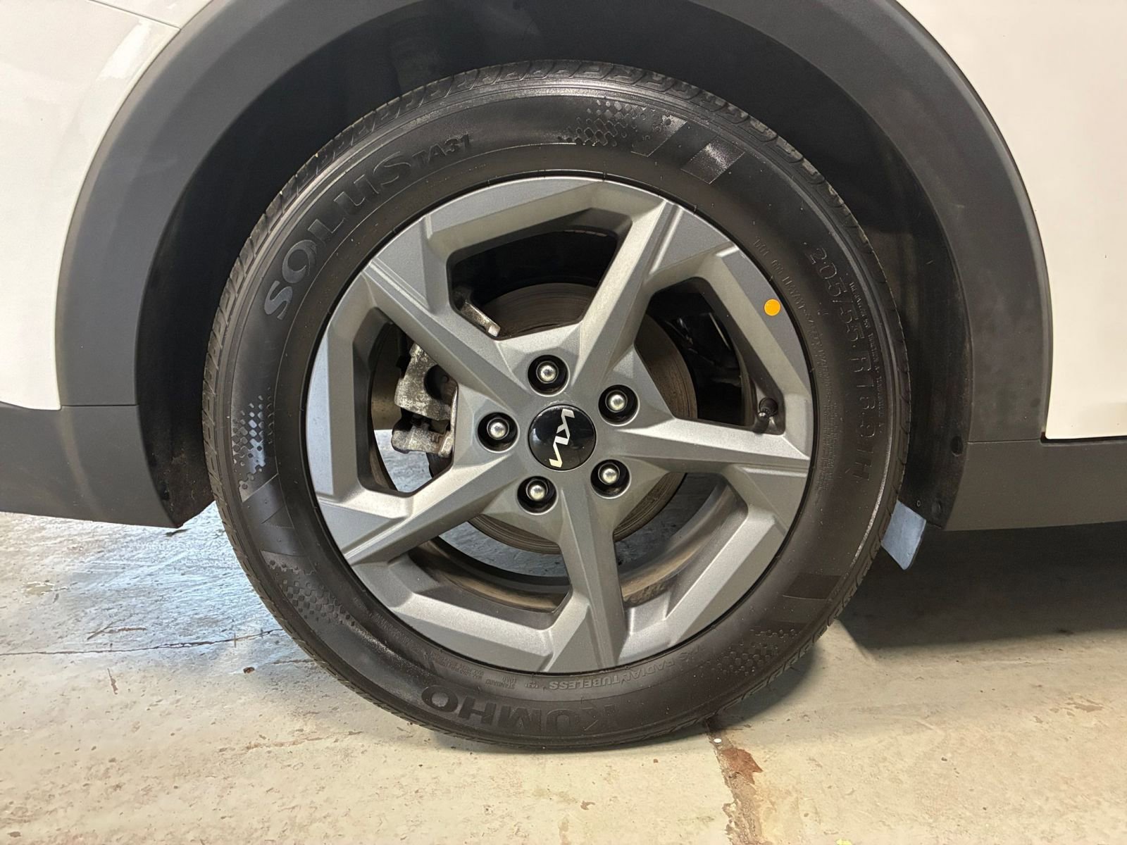 Used 2025 Kia K4 LXS image 30