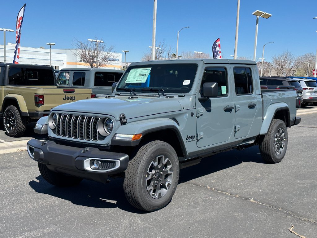 New 2026 Jeep Gladiator Sport AWD/4WD image 2