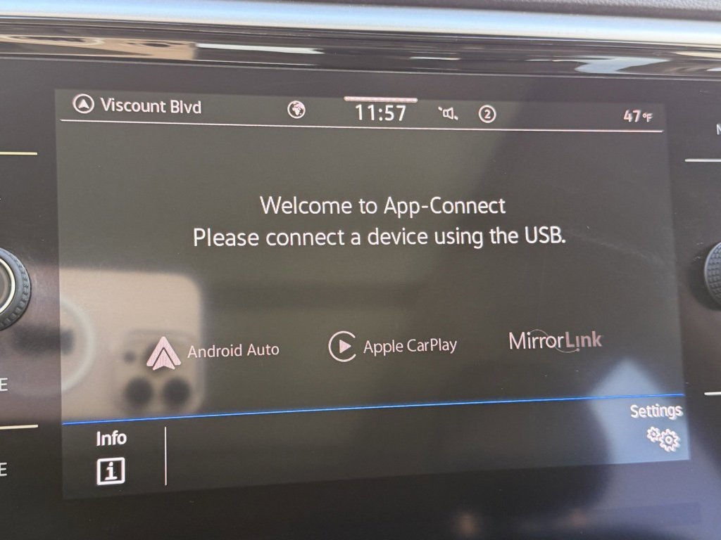 Used 2021 Volkswagen Atlas SEL R-Line image 13