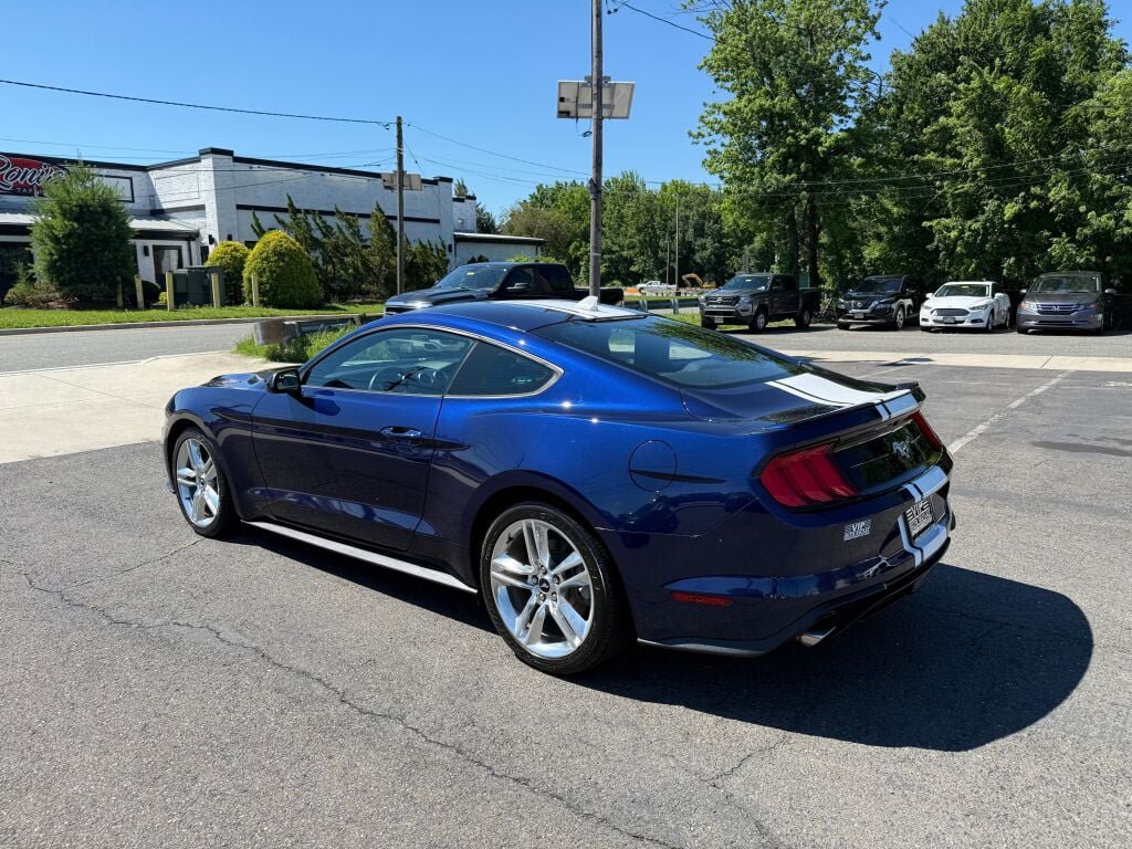 Used 2020 Ford Mustang Coupe w/ Equipment Group 101A RWD image 5