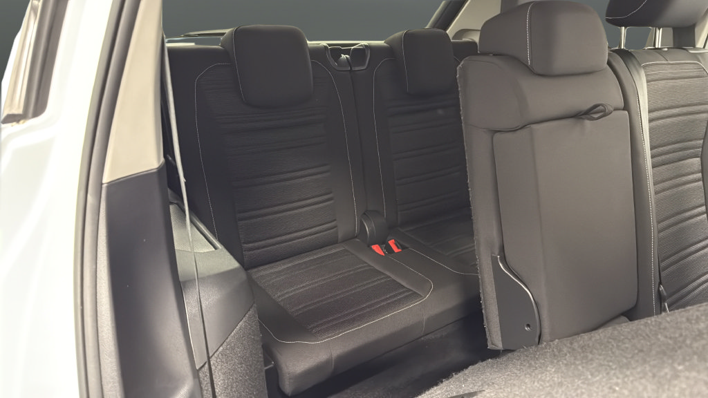 Used 2023 Volkswagen Tiguan S FWD image 25