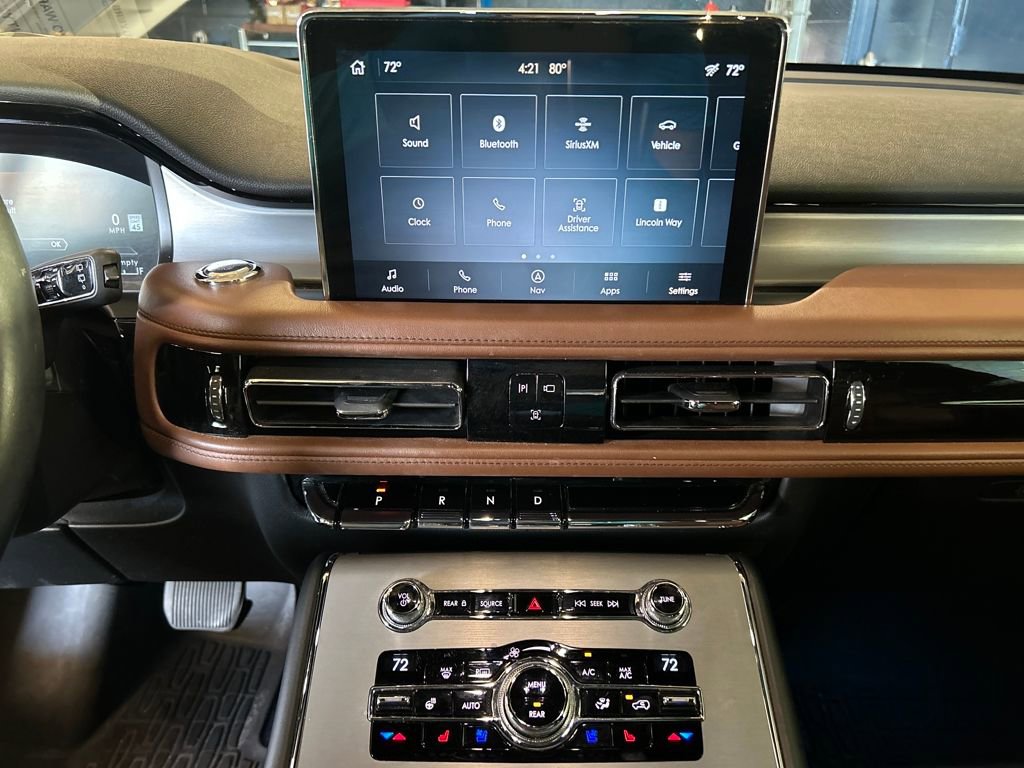 Used 2020 Lincoln Aviator Reserve w/ Equipment Group 202A image 19