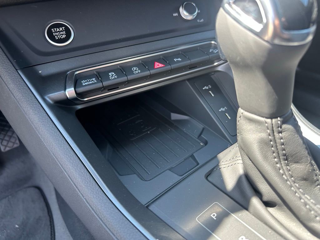 New 2025 Audi Q3 2.0T Premium image 19