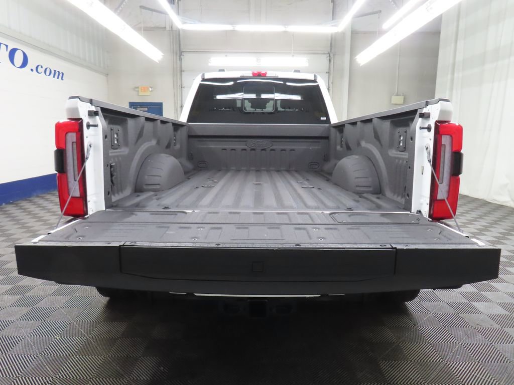 Used 2025 Ford F450 Platinum w/ Platinum Plus Package AWD/4WD image 48